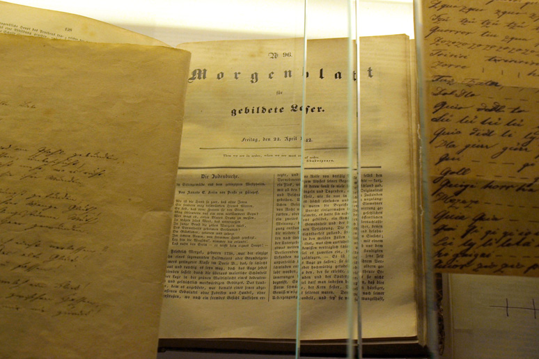 buchstabenplus im Schiller Nationalmuseum in Marbach